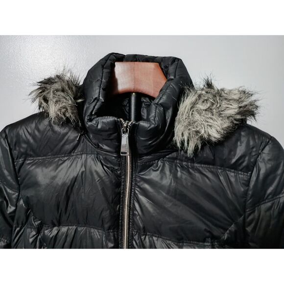 BCBG: Ultra Light Black Packable Down Hooded Puffer Jacket, Women's Size S - Picture 3 of 6